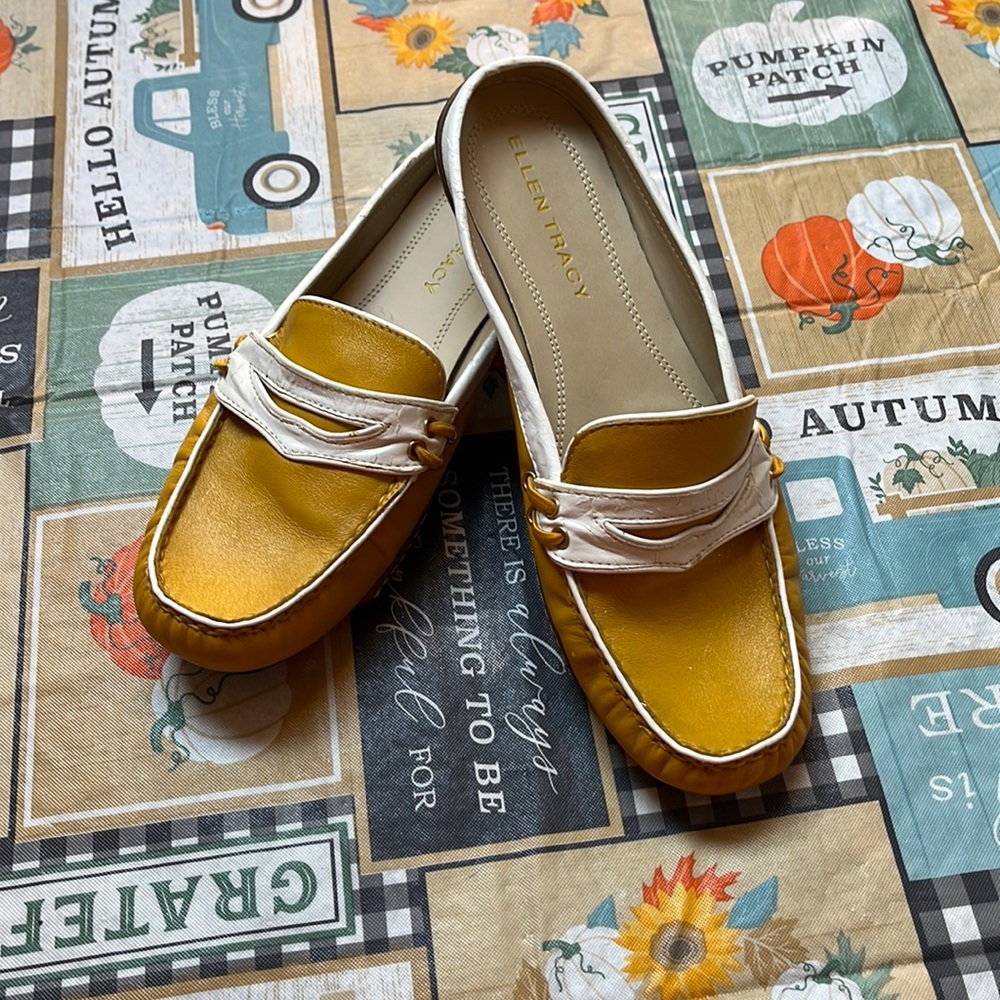 Ellen Tracy Scottie Yellow Leather Moccasin Mule Size 7.5